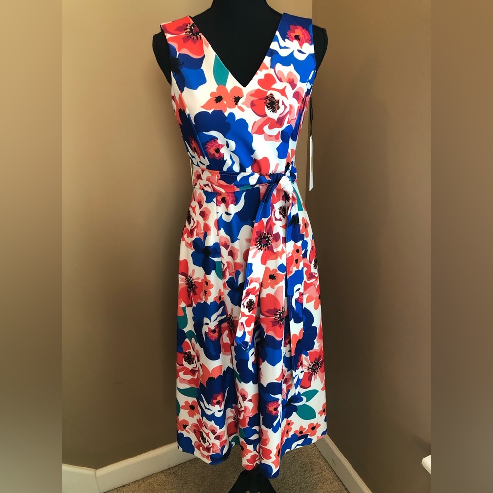 NWT - Calvin Klein Floral V-Neck Midi Dress